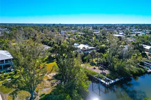 950 Oxford Dr, Englewood, FL 34223 - Photo 7