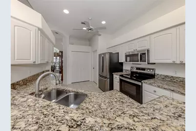 623 Pond Willow Lane, Venice, FL 34292 - Photo 11