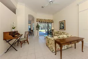 623 Pond Willow Ln, Venice, FL 34292 - Photo 3