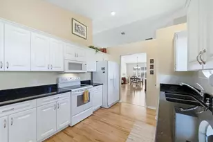 1611 Slate Ct, Venice, FL 34292 - Photo 13