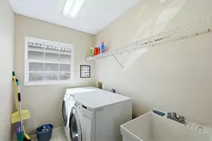 1611 Slate Ct, Venice, FL 34292 - Photo 29