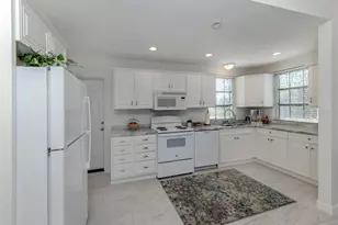 498 Buena Vista Dr, Nokomis, FL 34275 - Photo 7