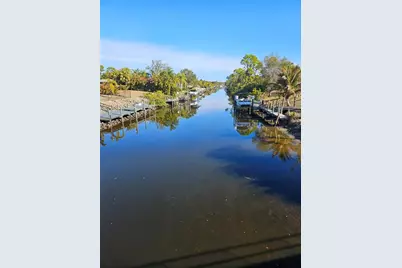 553 Hoffer Street, Port Charlotte, FL 33953 - Photo 3