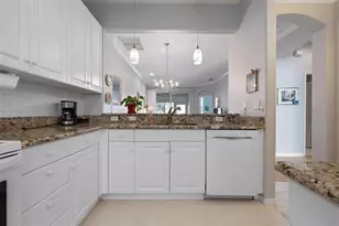 649 Back 9 Dr, Venice, FL 34285 - Photo 9