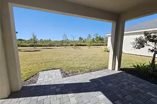12888 Morning Mist Pl, Venice, FL 34293 - Photo 17