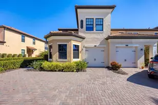 10063 Crooked Crk Dr, Venice, FL 34293 - Photo 1