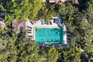 1697 Brookhouse Cir, Sarasota, FL 34231 - Photo 35