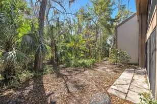 1697 Brookhouse Cir, Sarasota, FL 34231 - Photo 31
