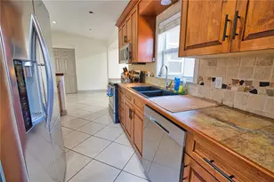 1937 Gold Ave, Sarasota, FL 34235 - Photo 19