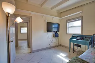 1937 Gold Ave, Sarasota, FL 34235 - Photo 39