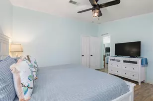 9027 Kestral Cir, Englewood, FL 34224 - Photo 13