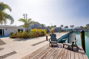 170 Mockingbird Ln, Englewood, FL 34223 - Photo 3