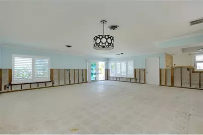 170 Mockingbird Lane, Englewood, FL 34223 - Photo 15