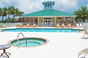 9113 Coachman Dr, Venice, FL 34293 - Photo 5