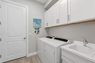 10399 Medjool Dr, Venice, FL 34293 - Photo 33