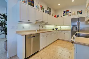 209 Reclinata Cir, Venice, FL 34292 - Photo 11