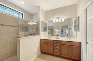 1852 Batello Dr, Venice, FL 34292 - Photo 19