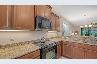 1852 Batello Drive, Venice, FL 34292 - Photo 15