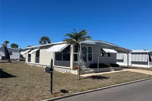 828 Trento, Venice, FL 34285 - Photo 3