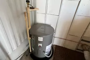 828 Trento, Venice, FL 34285 - Photo 37