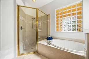 126 Treviso Ct, North Venice, FL 34275 - Photo 27