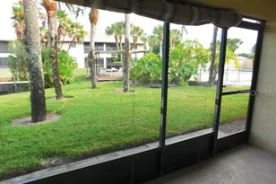 375 3 Lakes Ln, Venice, FL 34285 - Photo 13