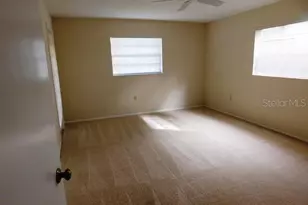 375 3 Lakes Ln, Venice, FL 34285 - Photo 11