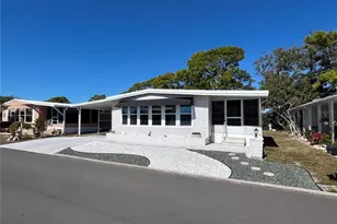 837 Jolanda Cir, Venice, FL 34285 - Photo 3