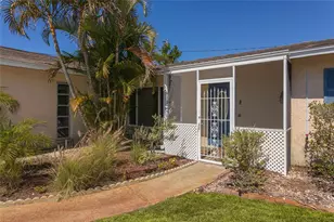 517 Mt Vernon Dr, Venice, FL 34293 - Photo 3