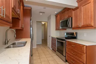 517 Mt Vernon Dr, Venice, FL 34293 - Photo 23