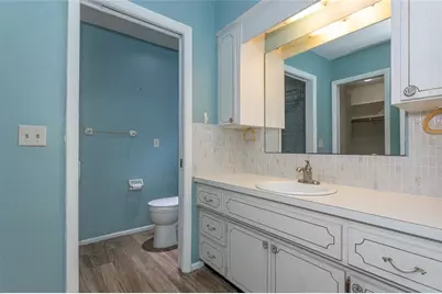 517 Mount Vernon Drive, Venice, FL 34293 - Photo 17