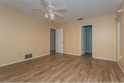 517 Mount Vernon Drive, Venice, FL 34293 - Photo 15