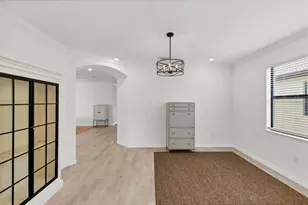 24273 Spartina Dr, Venice, FL 34293 - Photo 9