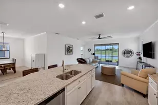 24273 Spartina Dr, Venice, FL 34293 - Photo 11