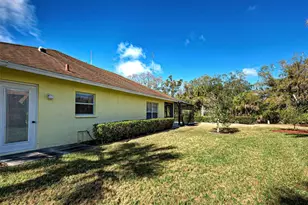 201 King Palm Ct, Venice, FL 34292 - Photo 39