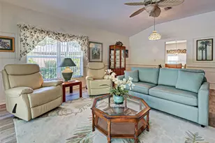 201 King Palm Ct, Venice, FL 34292 - Photo 3