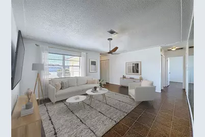 637 Michigan Drive N, Venice, FL 34293 - Photo 3