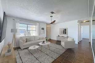 637 Michigan Dr N, Venice, FL 34293 - Photo 3