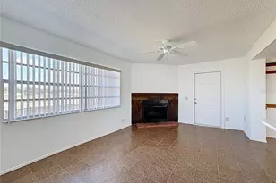 637 Michigan Dr N, Venice, FL 34293 - Photo 17