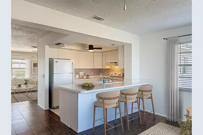 637 Michigan Drive N, Venice, FL 34293 - Photo 9