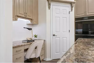 422 Wincanton Place, Venice, FL 34293 - Photo 15