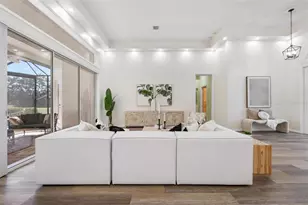 422 Wincanton Pl, Venice, FL 34293 - Photo 7