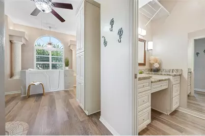 422 Wincanton Place, Venice, FL 34293 - Photo 47