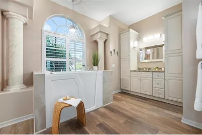 422 Wincanton Place, Venice, FL 34293 - Photo 49