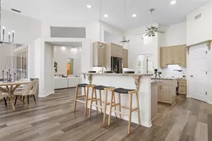 422 Wincanton Pl, Venice, FL 34293 - Photo 19