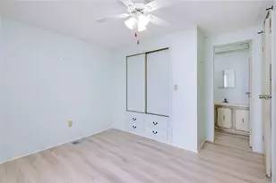 791 Gloriosa Dr, Venice, FL 34293 - Photo 23