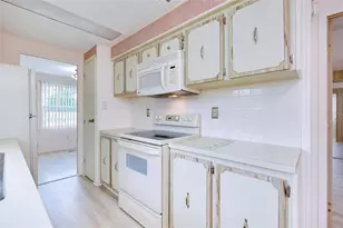 791 Gloriosa Dr, Venice, FL 34293 - Photo 11