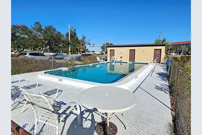 499 Albee Farm Road #V11, Venice, FL 34285 - Photo 9