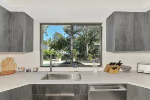 5303 Hidden Harbor Rd, Sarasota, FL 34242 - Photo 23