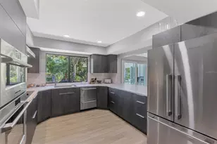 5303 Hidden Harbor Rd, Sarasota, FL 34242 - Photo 19